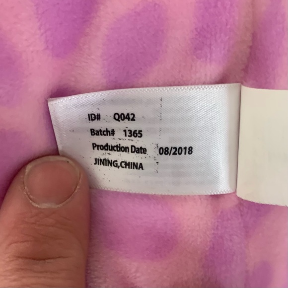 RARE Jazzy the Purple Giraffe Squishmallow Valentine’s Day Squad 11” Red/Pink 18 - Picture 8 of 9